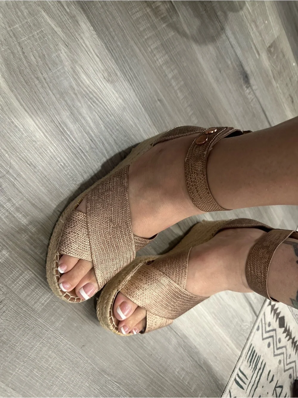 Franco Sarto Womens Metallic Bronze Espadrille Wedge Sandals with Ankle Strap